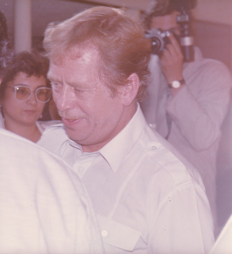 1991 – Václav Havel