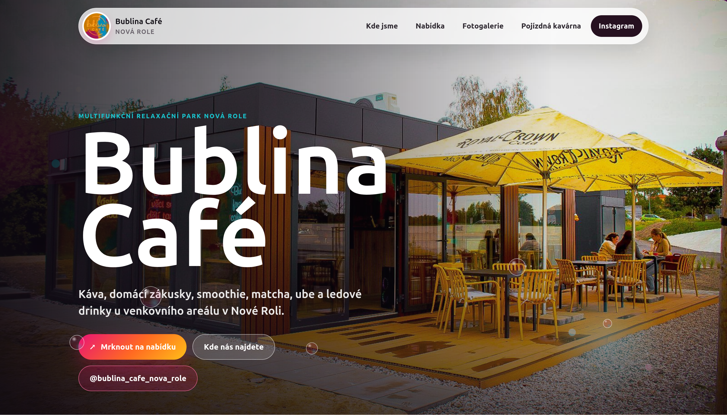 Screenshot webu Bublina Café